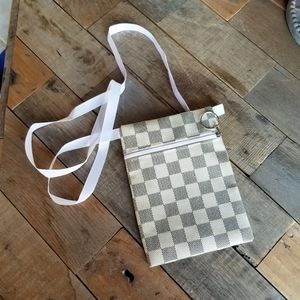 Checkerd Beige Cross Body mini Bag New